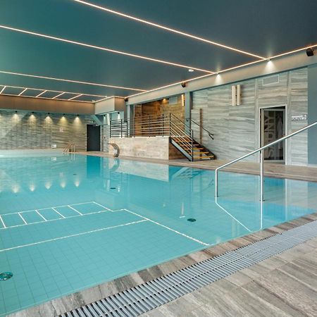 Blue Premium Pool Sauna Fitness Free コウォブジェク エクステリア 写真